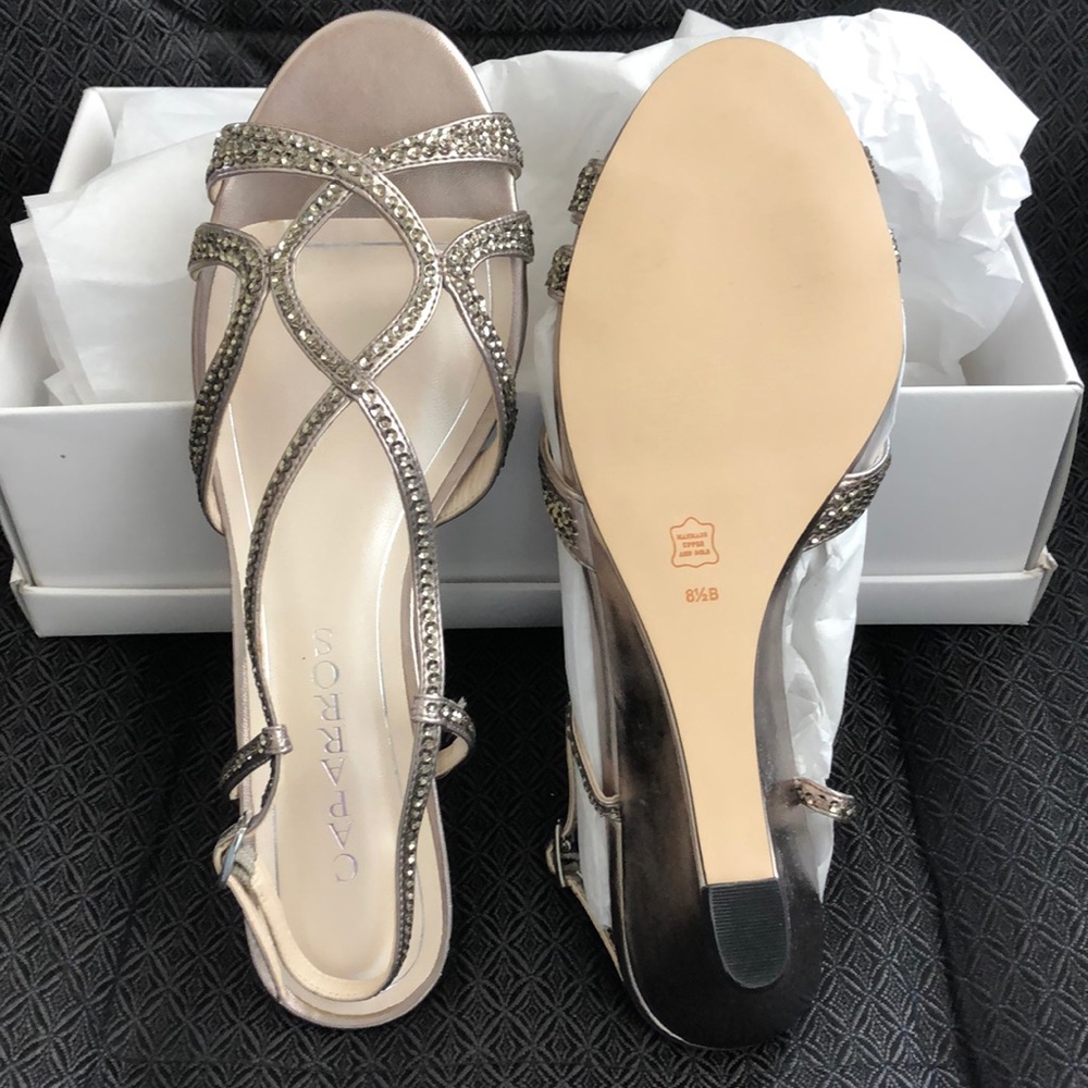 Dress shoes